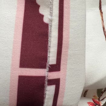 İlk Yıkamada Deforme Olan Ürün Ve Müşteri Hizmetlerinden Olumsuz Geri Dönüş