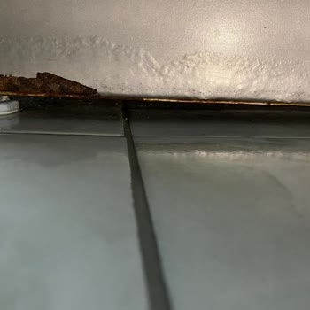 Siemens Ev Aletleri Garanti Kapsamında Paslanma ve Boya Kalkması Sorunu Çözülmüyor