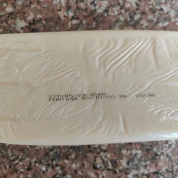 Satın Aldığım Paketli Kaşar Peynirinde Kıl Çıkması Ve İade Talebim