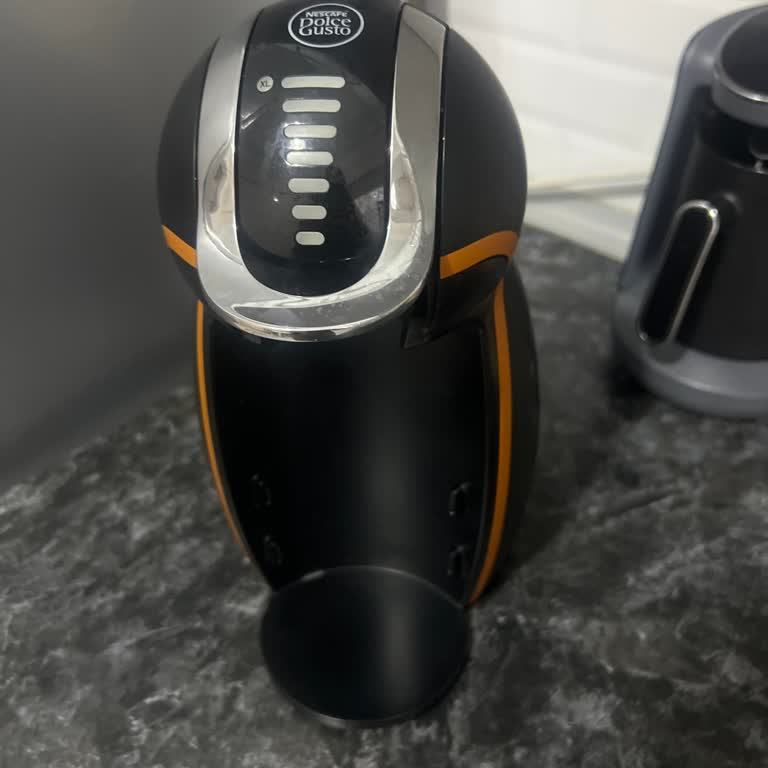 Kahve Makinem Patlama Sesiyle Bozuldu, Teknik Servise Ulaşamıyorum