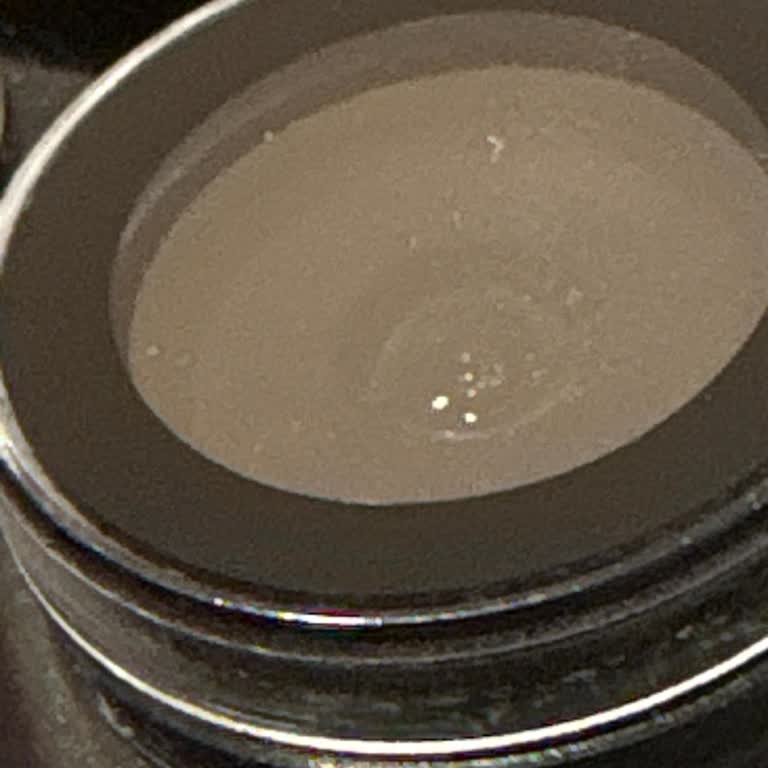 Teknosa Yeni Alınan İPhone 16 Pro'nun Kamera Lensinde Toz Birikmesi