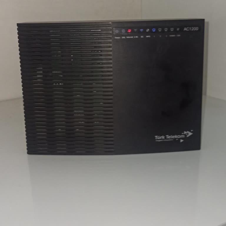 Tekirdağ Karam Sokakta Sürekli İnternet Kesintisi Ve Yetersiz Müşteri Hizmeti