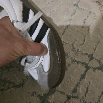 Adidas Stan Smith Ayakkabıda Taban Açılması Ve Rahatsızlık Sorunu