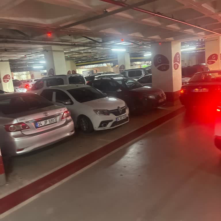Mall Of İstanbul Otoparkında Saatlerce Çıkış Çilesi!