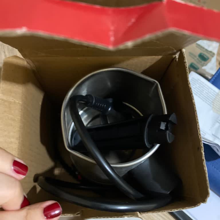 Satın Aldığım Kahve Makinesi Su Akıtıyor, İade Talep Ediyorum