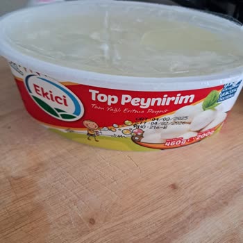Yeni Açılan Ekici Top Peynir Küflü Çıktı