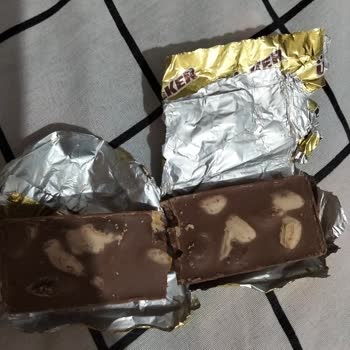 Son Kullanma Tarihi Geçmemiş Çikolatada Beyazlaşma Sorunu Ve İade Talebi