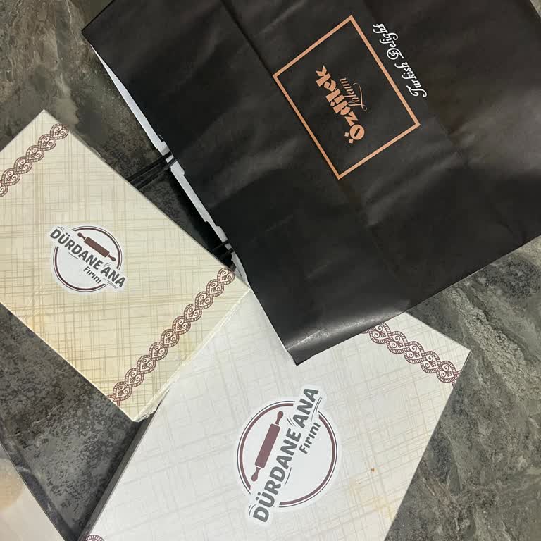 Aldığım Pastadan Saç Kılı Çıktı, Hijyen Sorunu Yaşadım