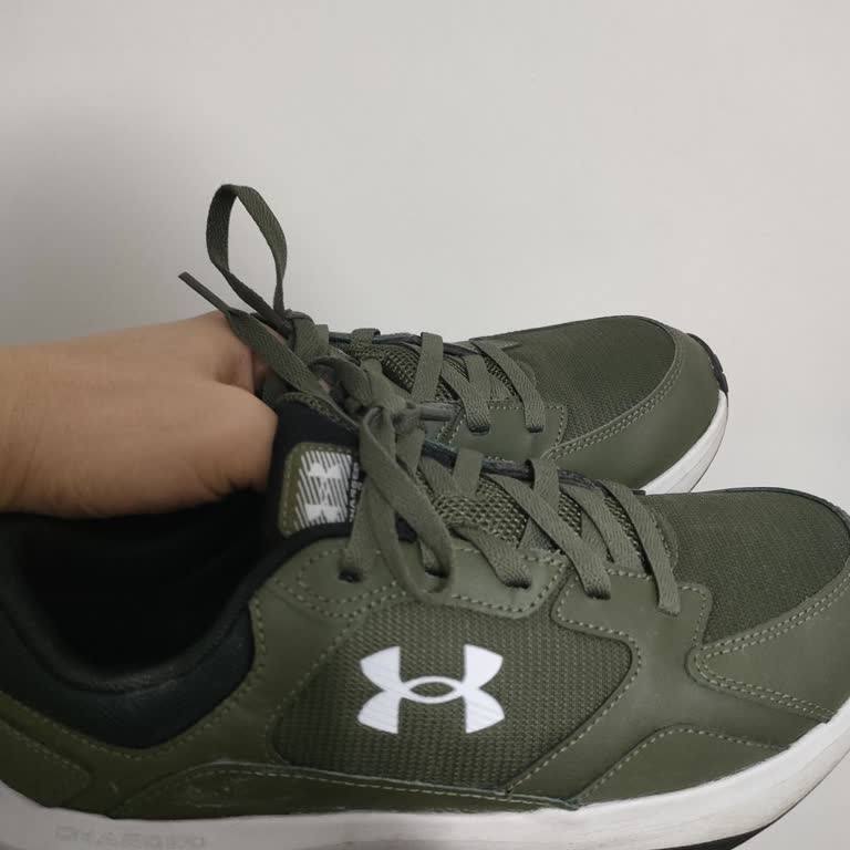 I Face Constant Squeaking Noise From My Under Armour Charged Edge Shoes