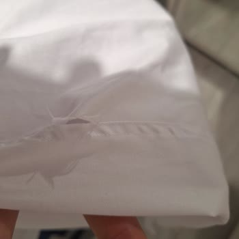 İlk Giyişte Yırtılan Gömlek İçin Mağazaya Gitmeden Çözüm İstiyorum