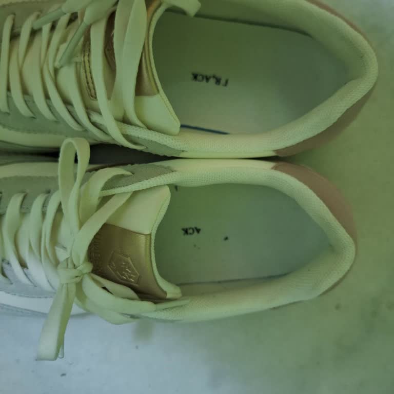 Yeni Aldığım Ayakkabının Taban Yazısı İlk Kullanımda Silindi