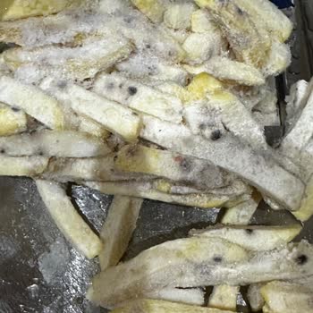 Son Kullanma Tarihi Geçmemiş Üründe Küflü Patates Sorunu Yaşadım