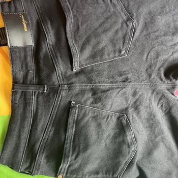 Aldığım Pantolonda Sürekli Sorunlar Ve İade Talebime Olumsuz Yaklaşım