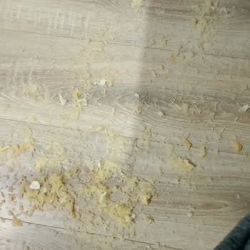 Molfix 5 Numara Bebek Bezinde Kristal Dağılması Ve Pişik Sorunu