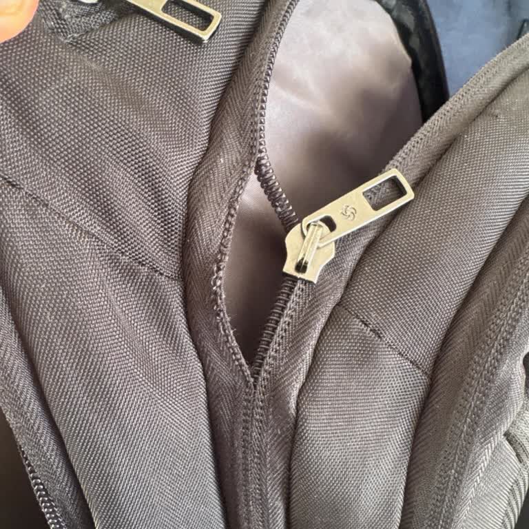 Samsonite Sırt Çantasında Yırtılma Ve Müşteri Hizmetlerinden Yanıtsız Kalma