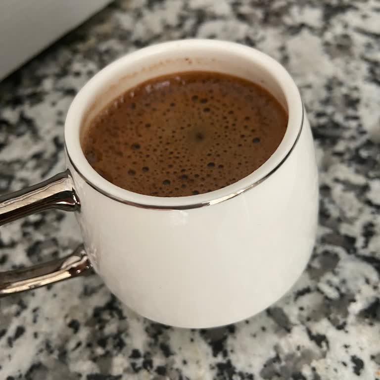 Arçelik Telve Kahve Makinesi Fincanları Doldurmuyor Ve Kahveyi Acı Yapıyor