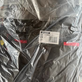 Stok Sorunu Nedeniyle Değişim Yapılamayan Montun İndirimli Fiyatla Değiştirilmesini Talep Ediyorum