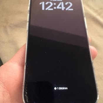 Dayanıklı Olduğu İddia Edilen Ekran Koruyucu Kısa Sürede Kırıldı, Beklentimi Karşılamadı