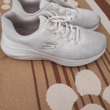 Aldığım Ayakkabıda Yırtılma Ve Kararma, İade Talebim Reddedildi!