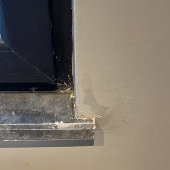 Pimapen Pencerede Sürekli Su Sızdırma Ve Çözüm Alamama Sorunu