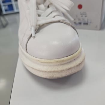 Aldo Beyaz Spor Ayakkabıda Sararma Ve Garanti Sorunu