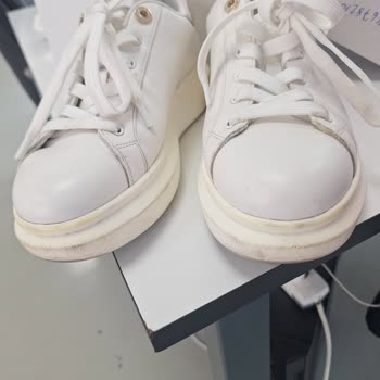 Aldo Beyaz Spor Ayakkabıda Sararma Ve Garanti Sorunu