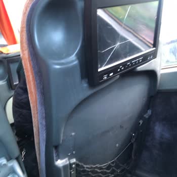 Yağmurlu Ve Aşırı Kalabalık Otobüsle Konforsuz Tur Deneyimi, Programda Eksiklik Ve Ücret İade Talebi