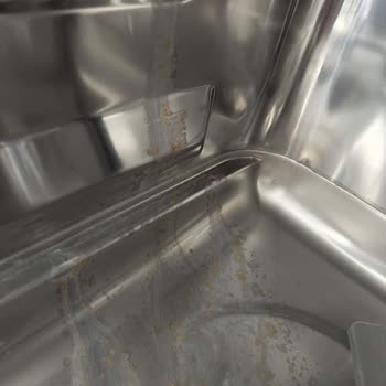 Garanti Kapsamındaki Bulaşık Makinesinde Paslanma Ve Ücretsiz Değişim Talebi