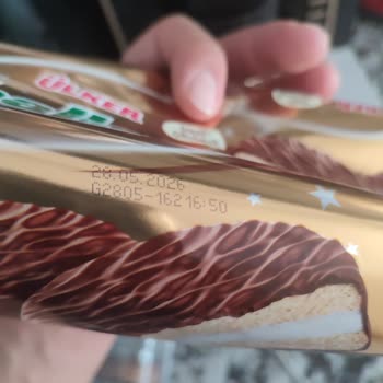 Halley Çikolatası Beyazlaşmış Ve Tadı Bozulmuş Şekilde Çıktı