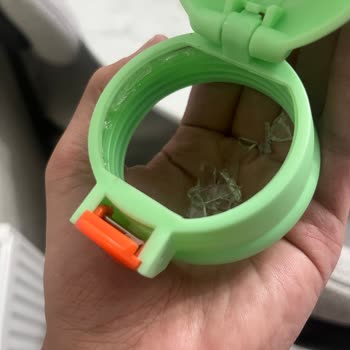 Yeni Alınan Suluk Kapağının Kısa Sürede Kırılması Ve Müşteri Hizmetlerinden Destek Alınamaması