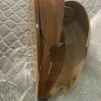 PTT Kargo İle Gönderdiğim Değerli Sazım Kırıldı Ve Zararım Karşılanmıyor