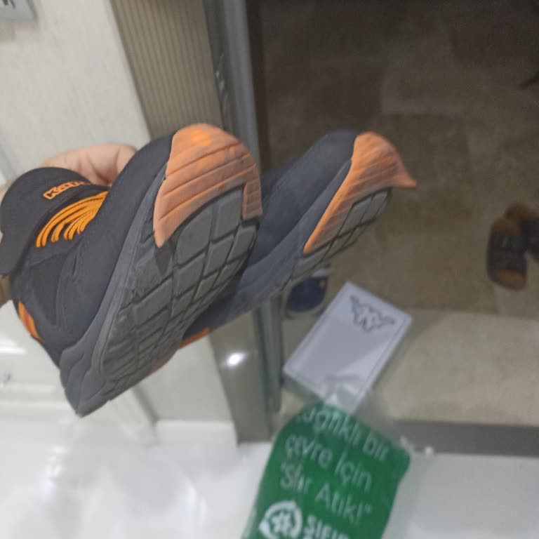 5 Günde Deforme Olan Çocuk Ayakkabısına Değişim Ya Da İade Talebi