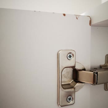 Aldığım Masa Çizik Ve Hasarlı Çıktı Mağaza 30 Gündür Çözüm Sunmadı