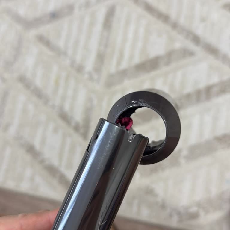 Dyson Süpürge Borusu Kırıldı, 1 Aydır Parça Bekliyorum Evimi Süpüremiyorum