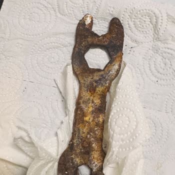 Çamaşır Makinemin Deterjan Haznesinde Unutulan Metal Parça Paslanmaya Yol Açtı