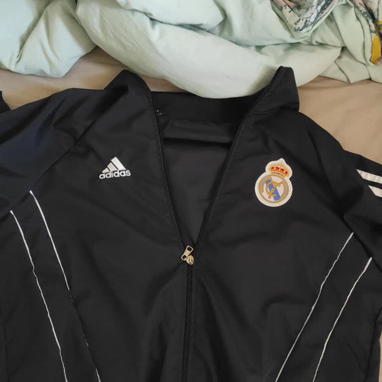 Görseldeki Gibi Olmayan Ceket Ve İade Sorunu Yaşadım