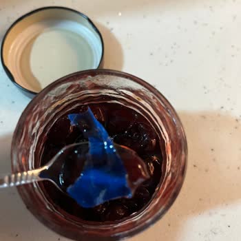 Vişne Reçelinde Yabancı Madde Buldum, Gıda Güvenliği Endişesi Yaşadım