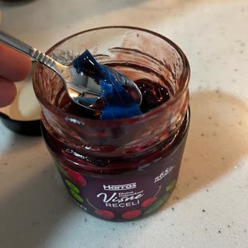 Vişne Reçelinde Yabancı Madde Buldum, Gıda Güvenliği Endişesi Yaşadım