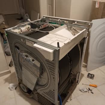 Siemens Kurutma Makinesi Arızası Ve Yetkili Servis Mağduriyeti: Yanlış Teşhis, Yüksek Ücret, Çözülmeyen Sorun