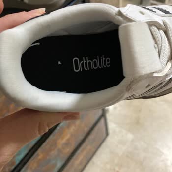 Aldığım Spor Ayakkabının Orijinalliğinden Şüpheliyim