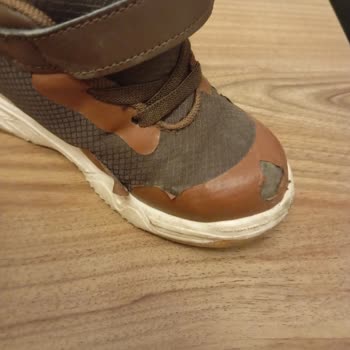 Garanti Kapsamındaki Çocuk Botunda Erken Deformasyon Ve İade Sorunu