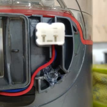 Garanti Kapsamındaki LG Süpürgemin Parçası Değiştirilmedi, Yüksek Ücret Alındı Ve Mağdur Edildim