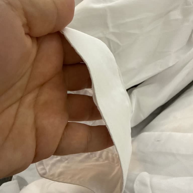 Kısa Sürede Manşetlerinde Deformasyon Oluşan Gömlekler İçin Ret Cevabı Aldım