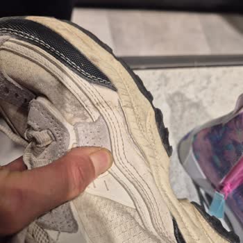 Skechers Ayakkabıda Taban Açılması Ve Garanti Sürecinde Çözüm Sunulmaması