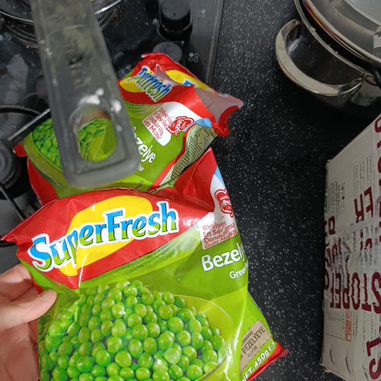 Superfresh Dondurulmuş Bezelyeden Yabancı Madde Çıkması Mağduriyet Yarattı