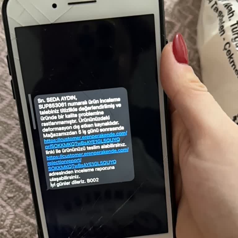 Adidas Gazelle Bold Ayakkabıda Erken Renk Solması Ve İlgisiz Müşteri Hizmeti