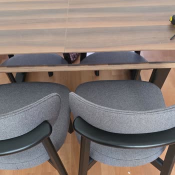 Kırık Konsol Kapakları Ve Hatalı Yemek Masası Teslimatı