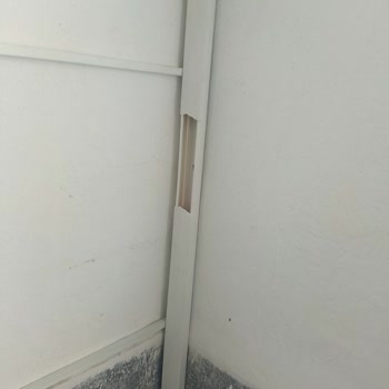 Kablo Net Kurulumunda Düzensizlik Ve Sorumsuzluk: Temizlik Ve Onarım Talebi