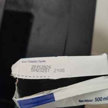 Dost Çocuk Sütünde Yoğun Balık Kokusu Ve Tadı Şoku!