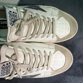 Golden Goose Ayakkabıda Kısa Sürede Deformasyon Ve Müşteri Hizmetlerinden Destek Alamama